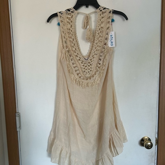 NWT bohemian with pom-pom detail on the back swimsuit cover-up - Picture 1 of 8